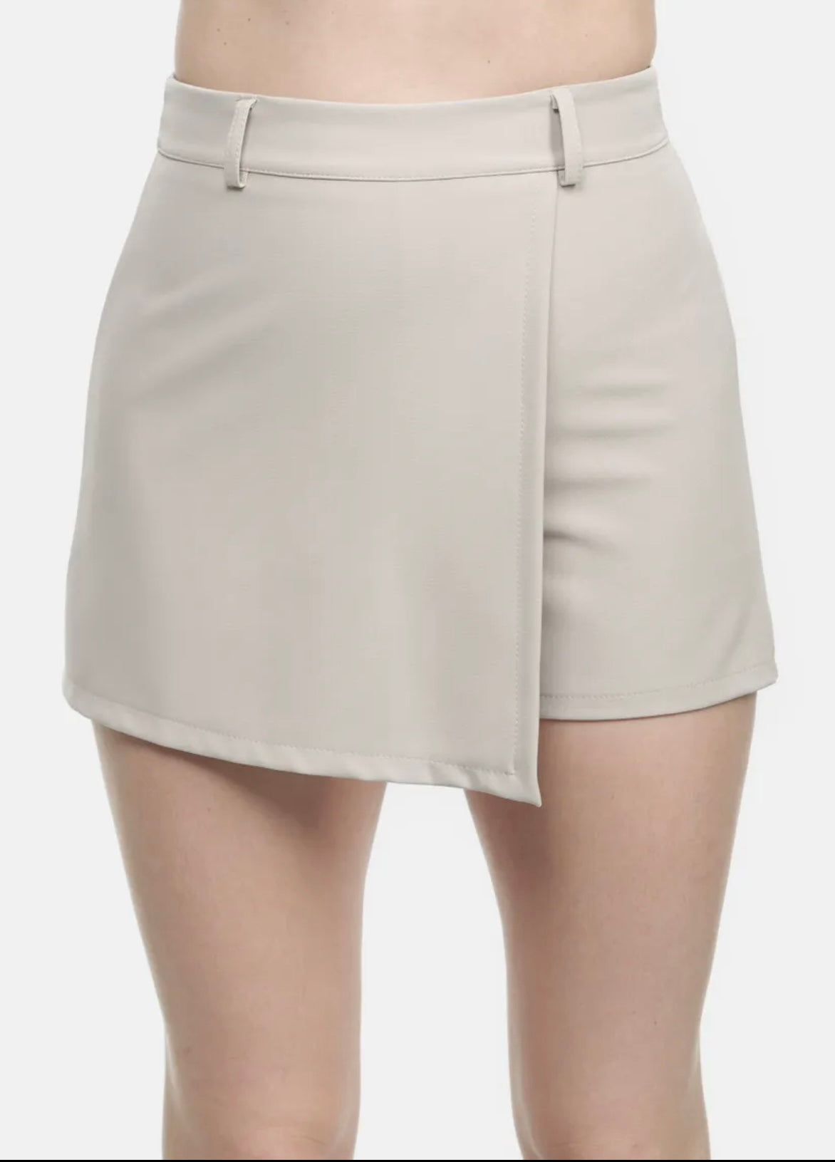Joan skort beige