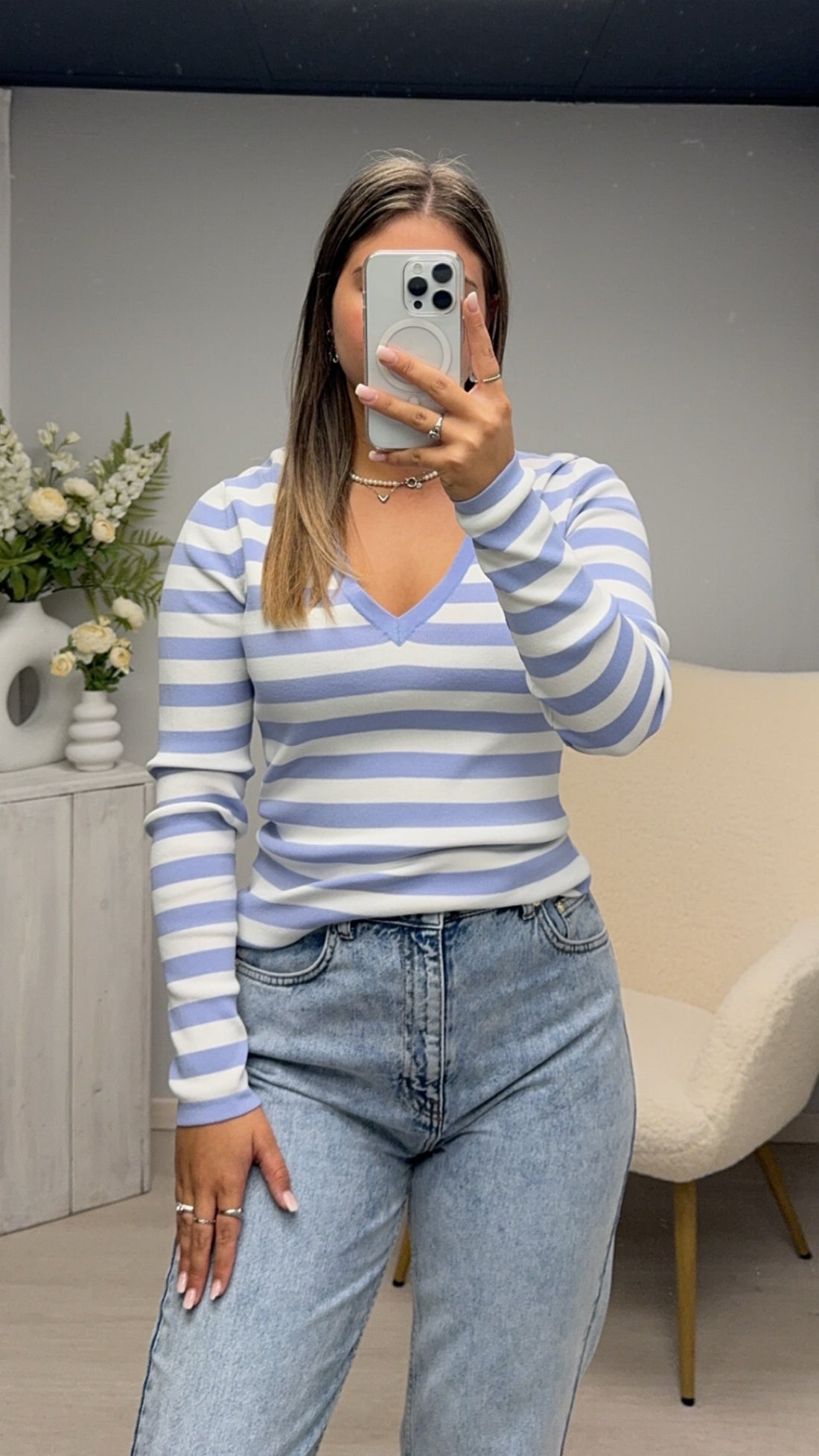 Jolie V-Neck Top