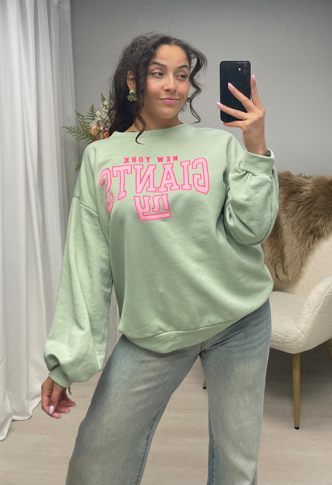 Sweater giants green
