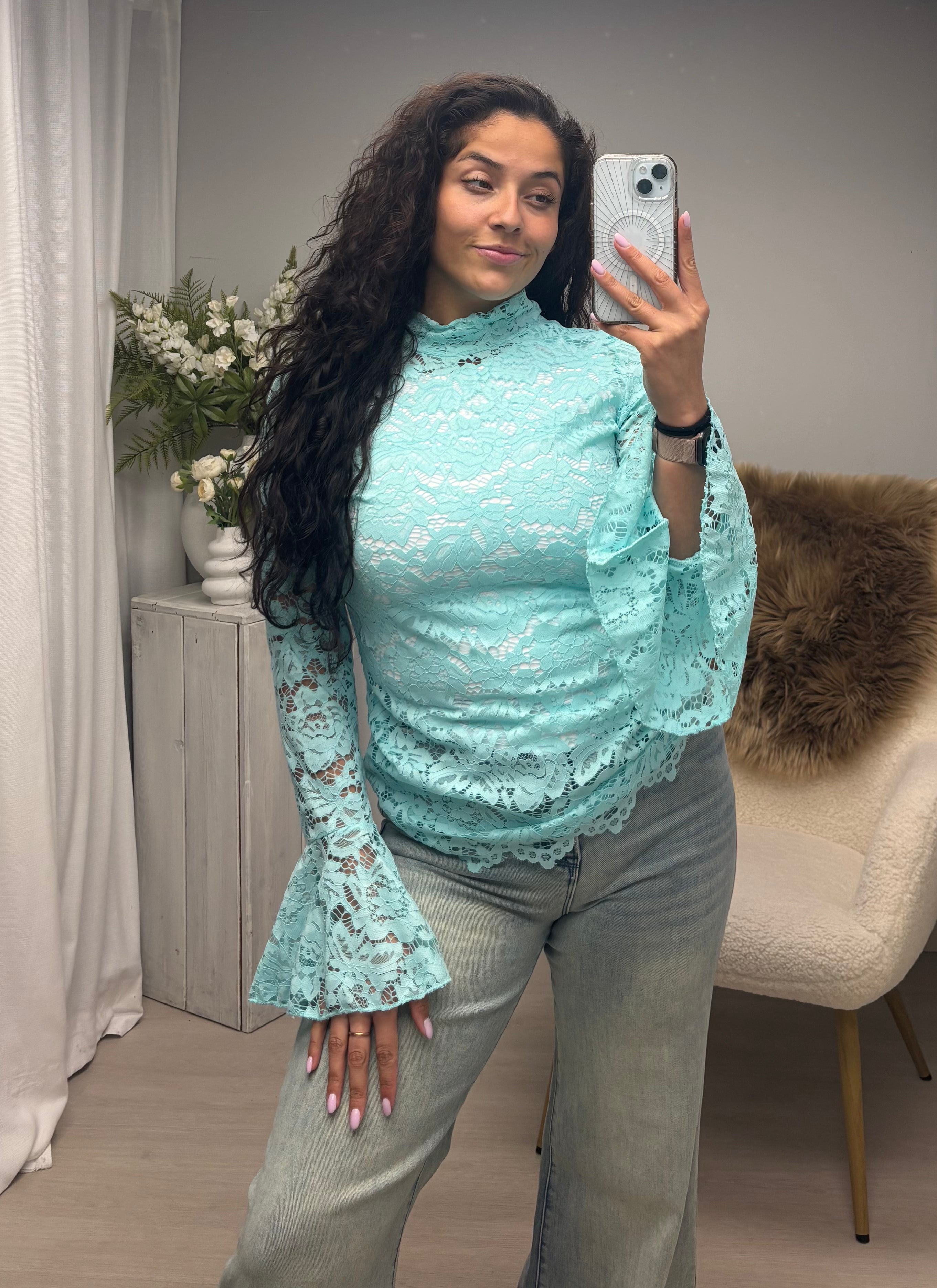 Lace top mint