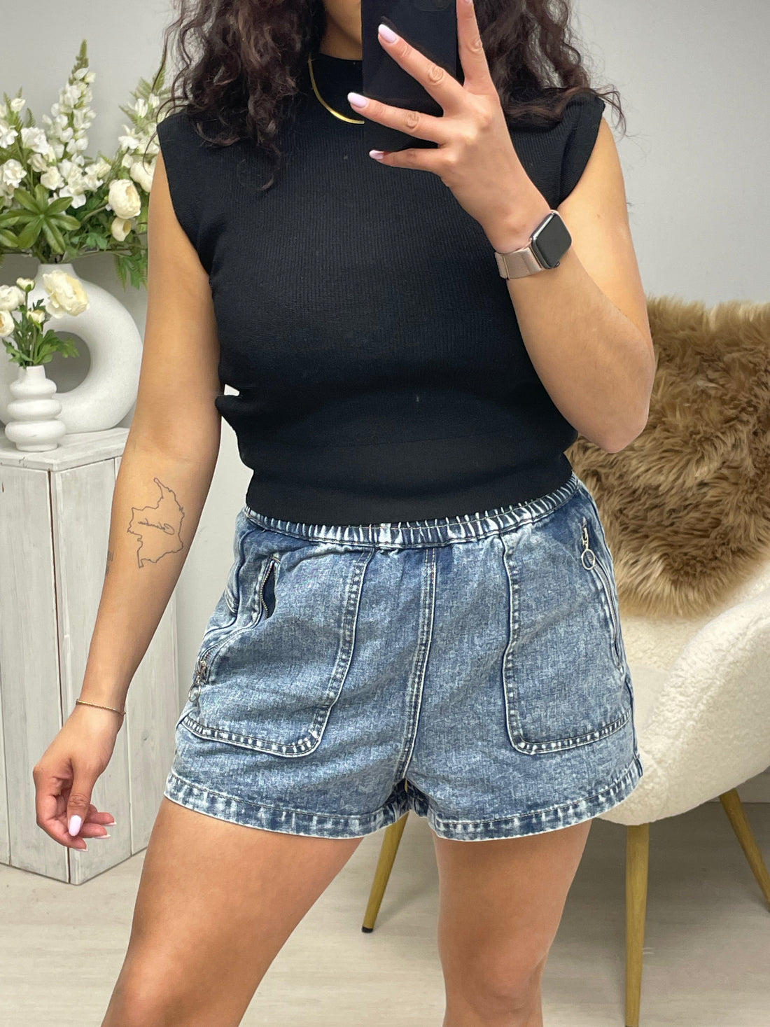 Short Demin