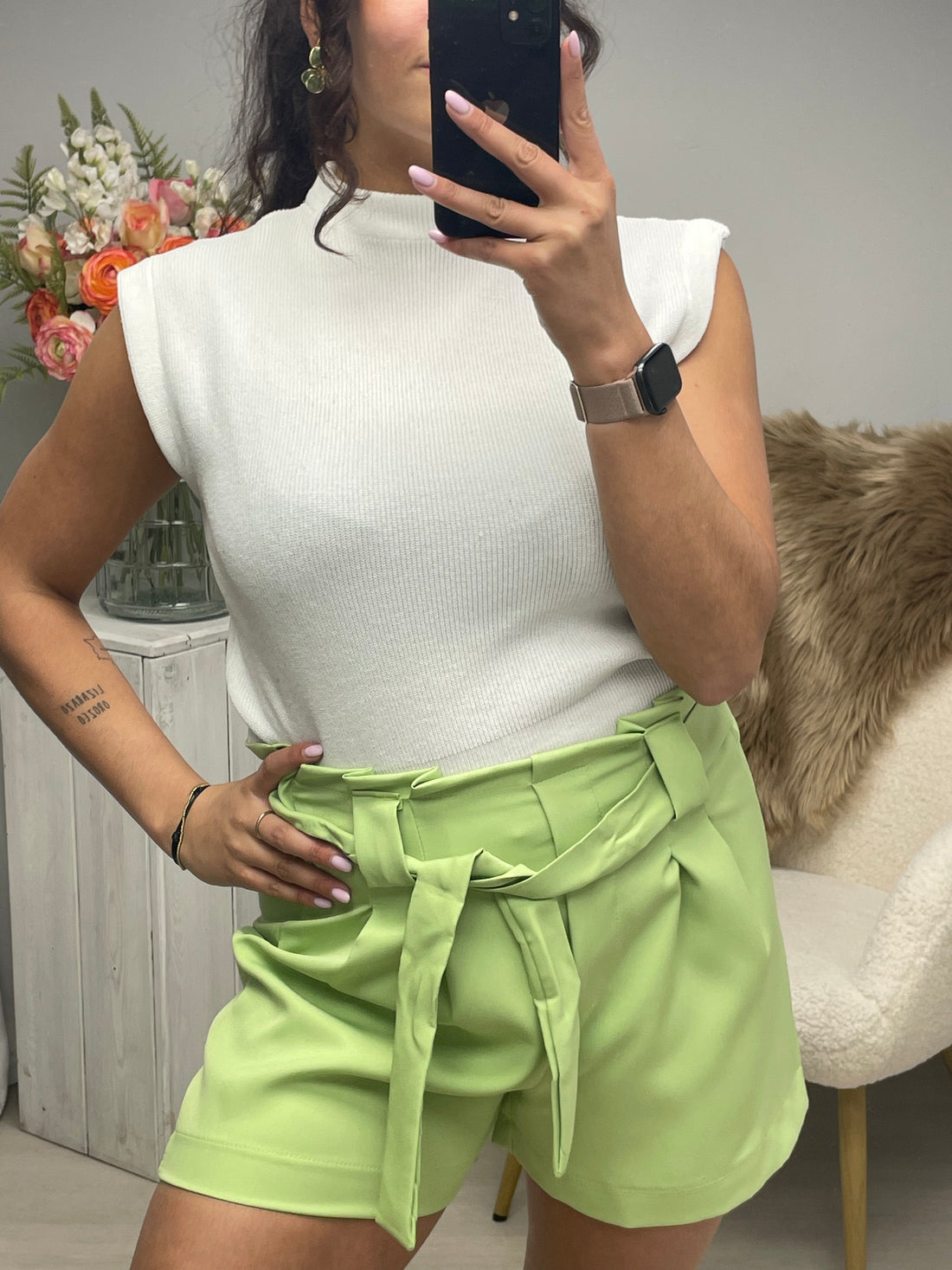 Shorts anijs groen