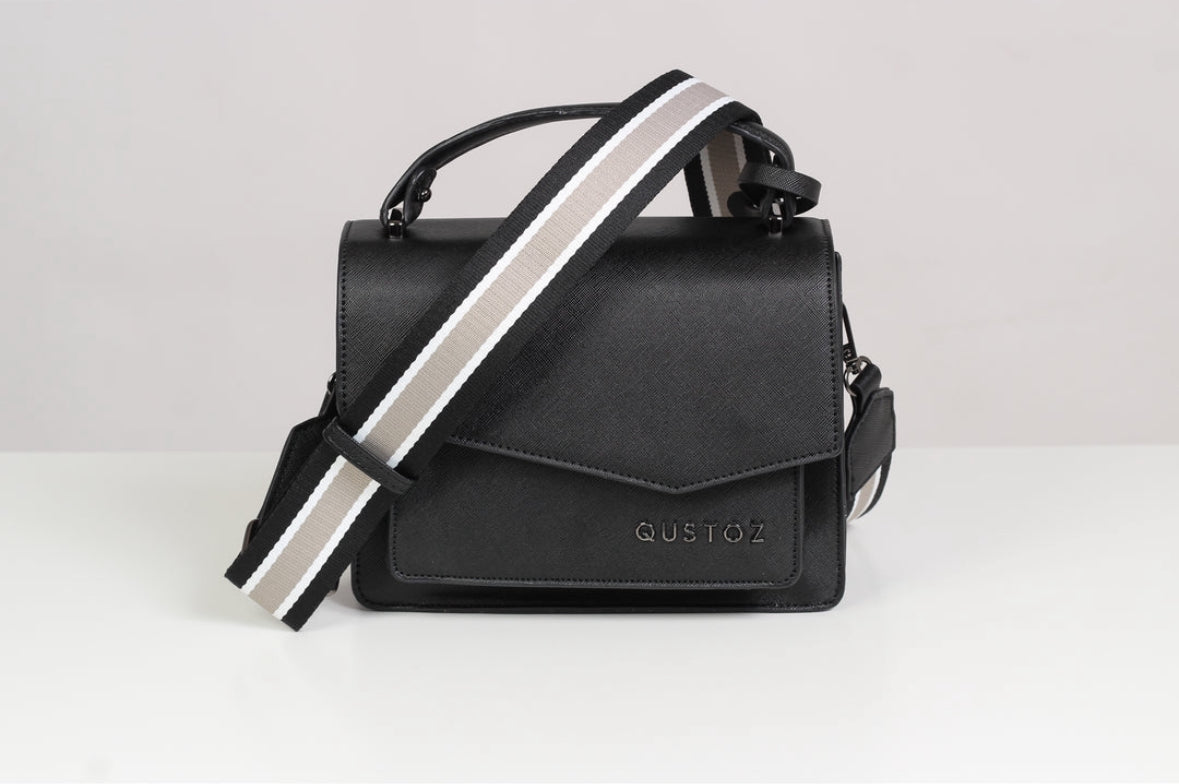 Qustoz Jess Women in Black Crossbody Bag