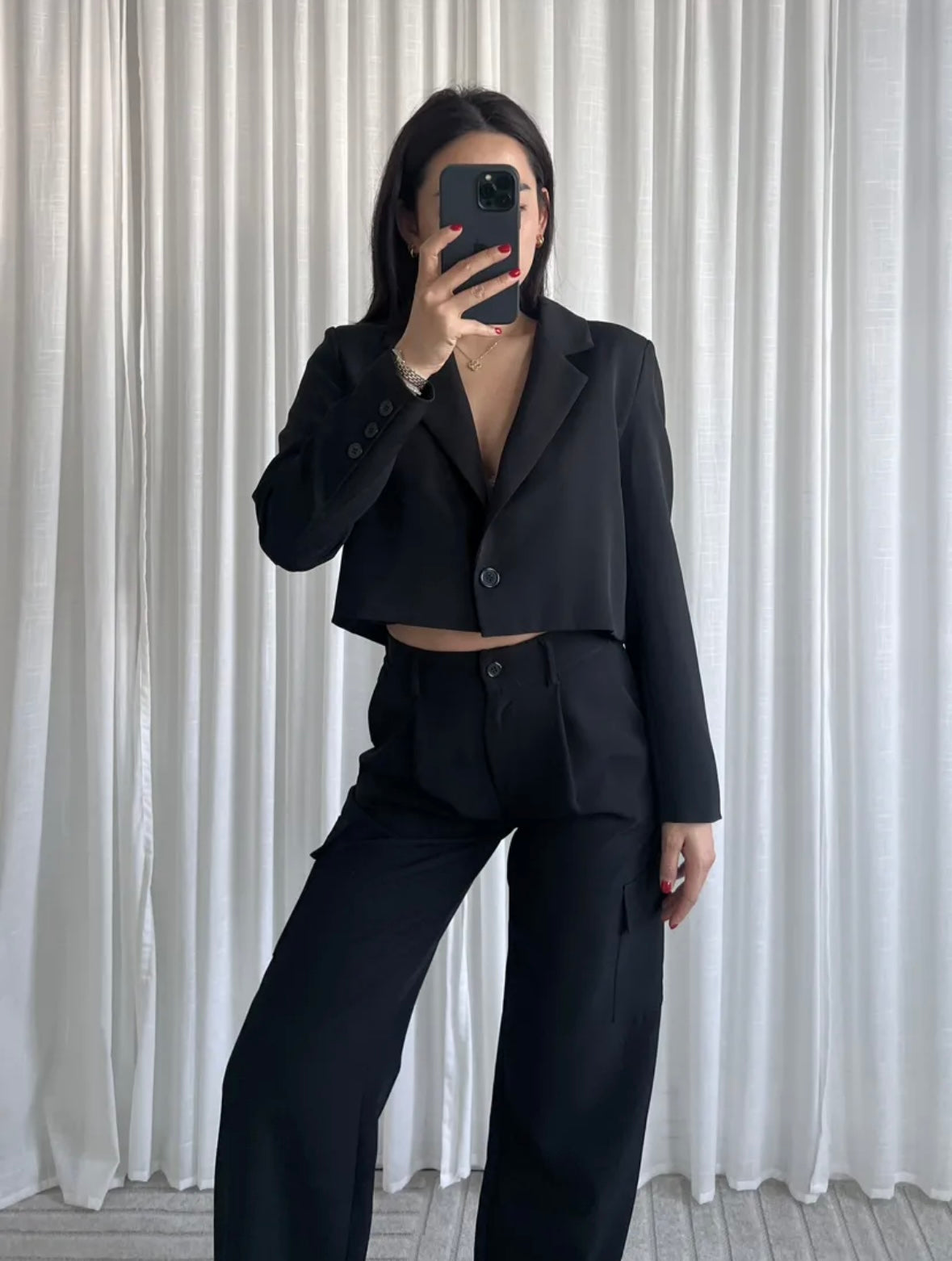 Joan Cropped blazer black