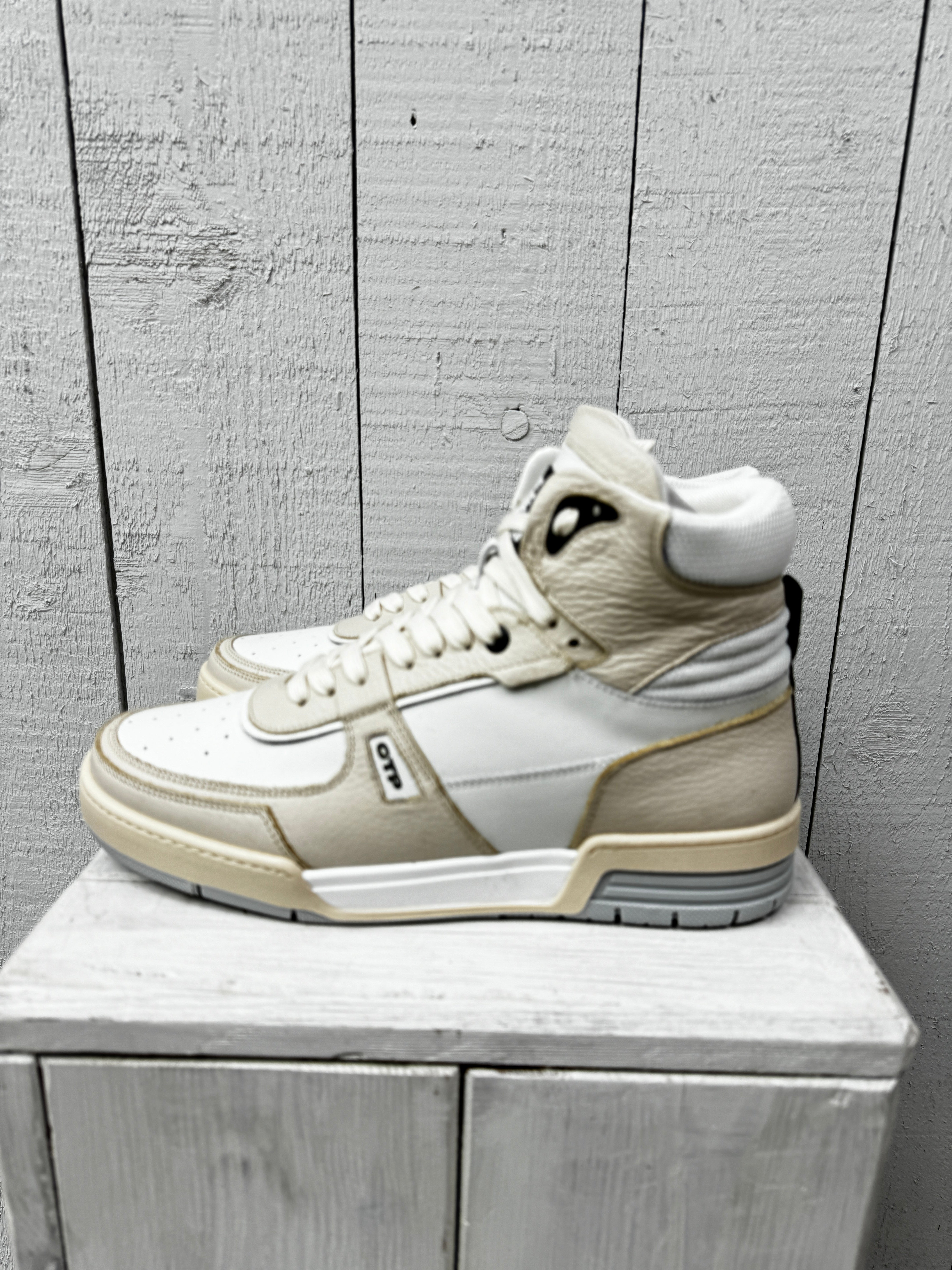 OTP Basketta Hi White