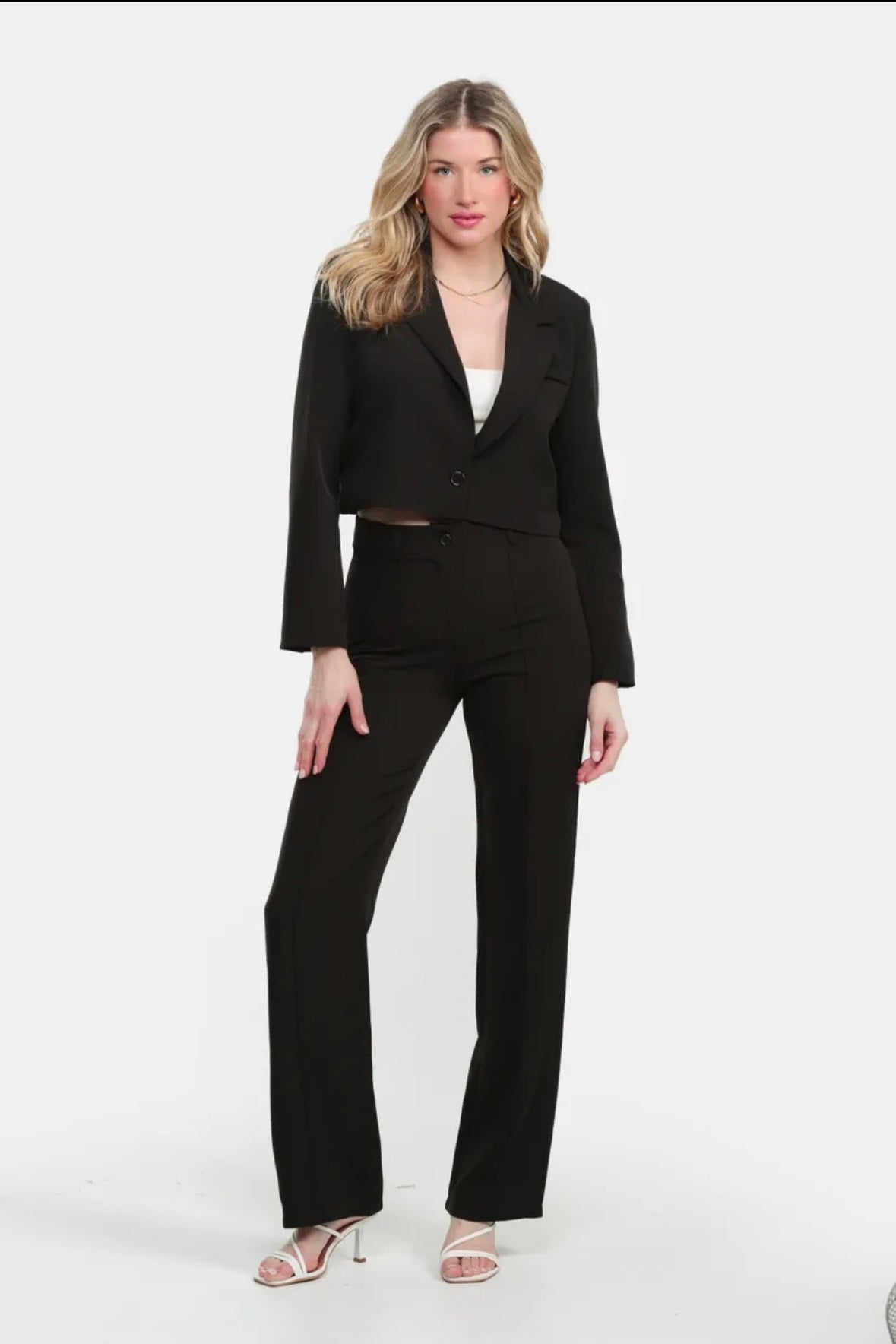 Joan Cropped blazer black