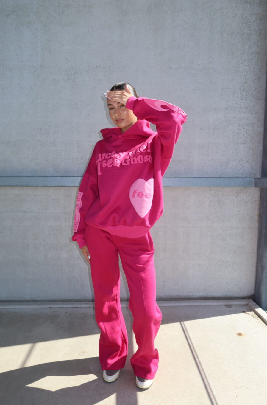 GHOST TRACKSUIT – PINK