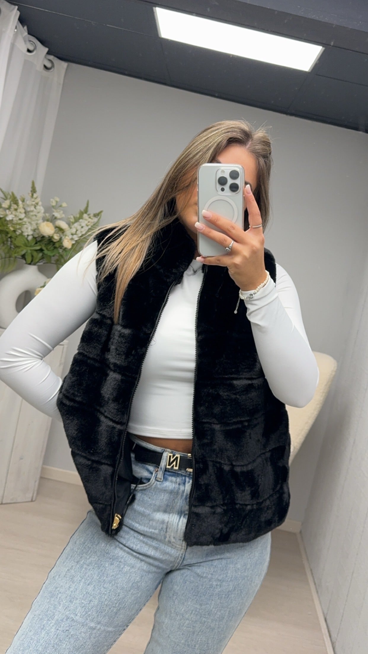 Fur Gilet Black