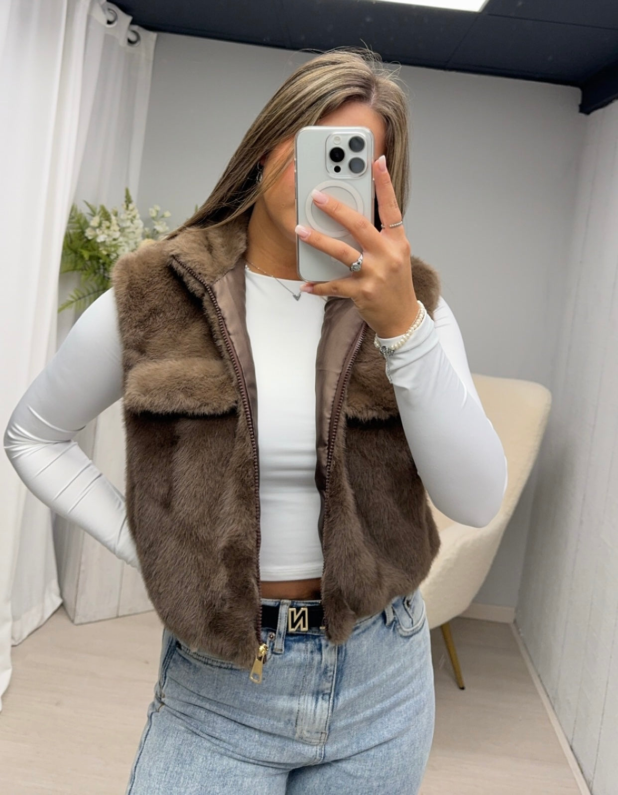 Furry Gilet Dark Brown