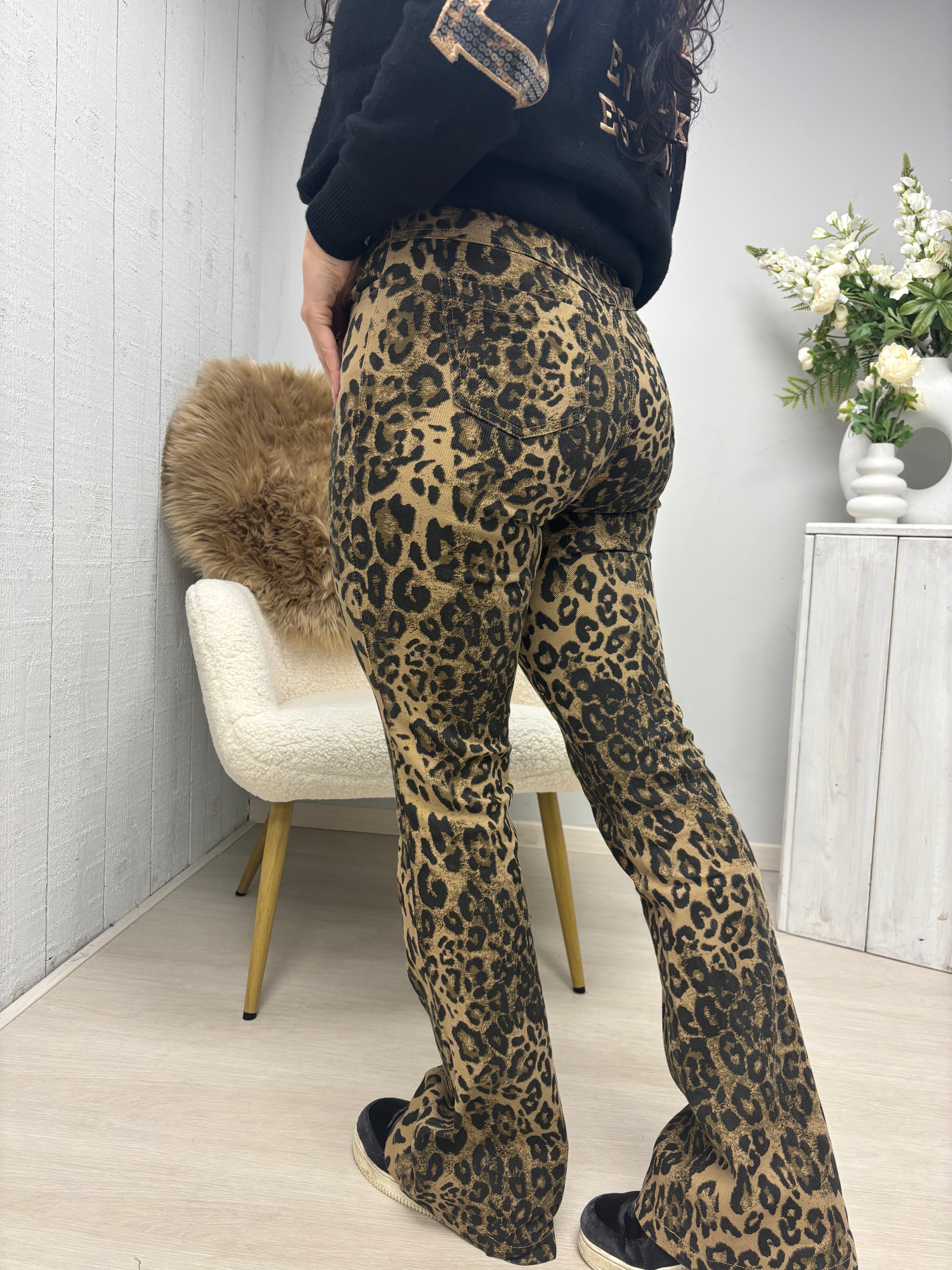 Broek panterprint flare